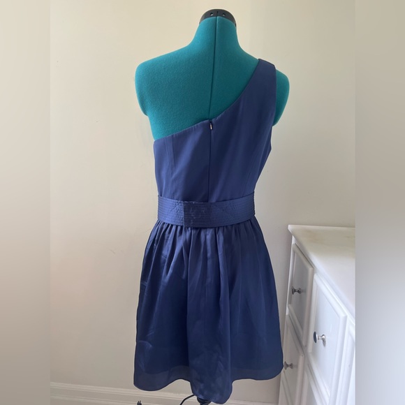 Vera Wang White One Shoulder Dress (Blue, US 12) - Picture 2 of 3